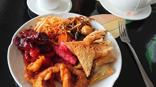 George & Dragon Chinese starters on plate